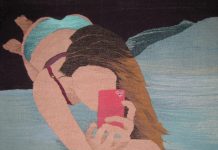 A strange Tinder story: flirting in the meta-reality