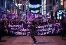 Security discourse, precarious society: gender of social rights in haphazard times