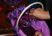 31 December 2008: Another Purple Needle demonstration in Taksim at New Year’s Eve